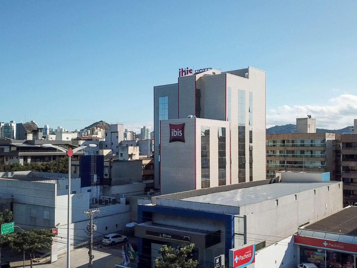 Ibis De Camburi Hotel 3*