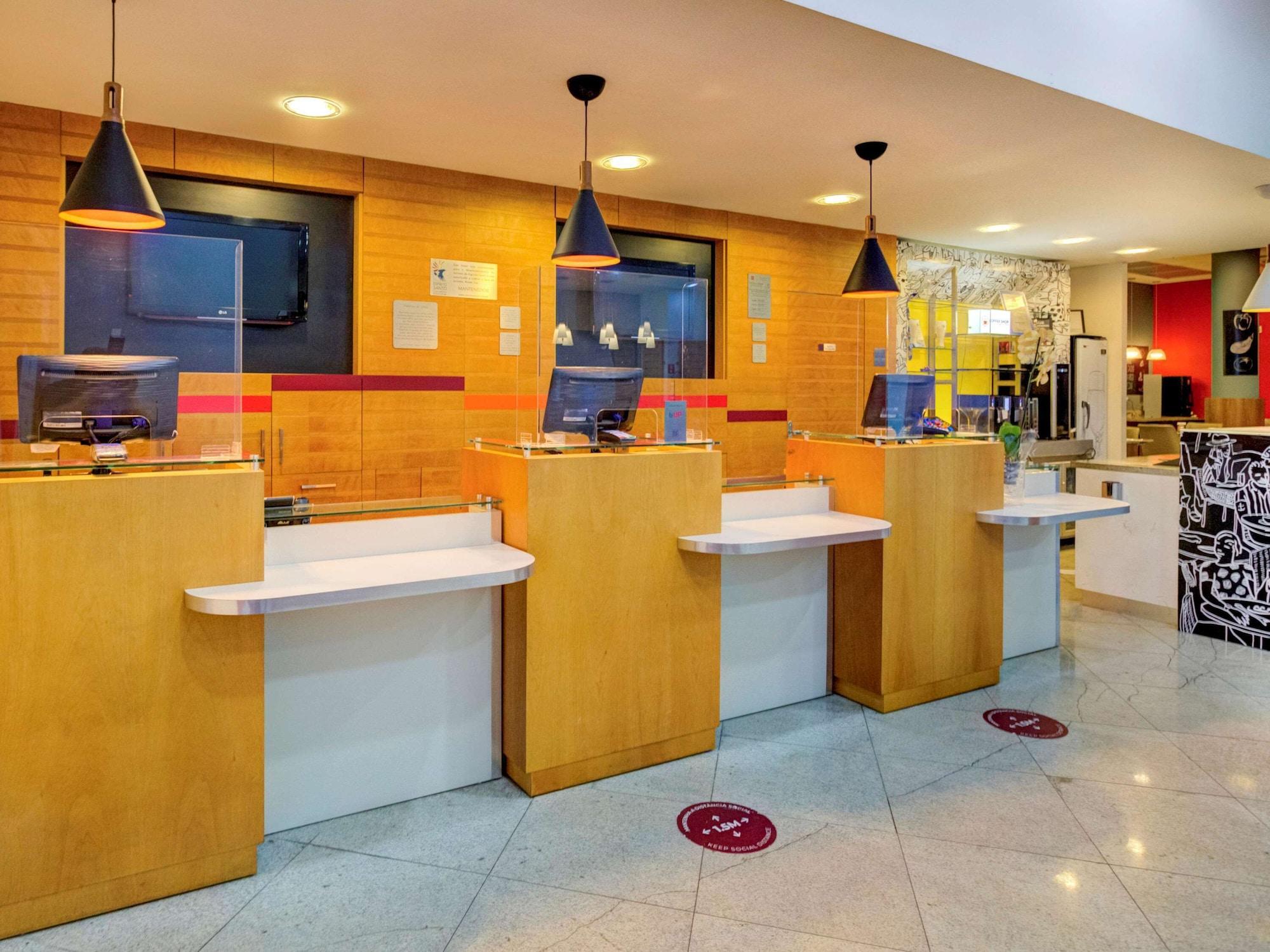Ibis De Camburi Hotel